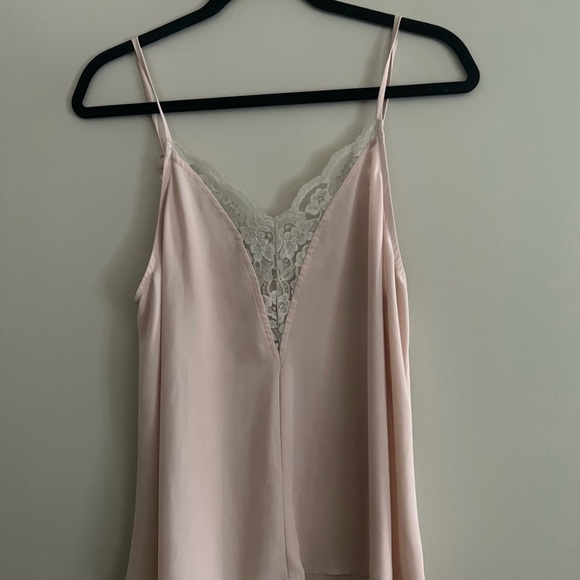 Eight Sixty | Lace Trim Tank - Picture 2 of 2